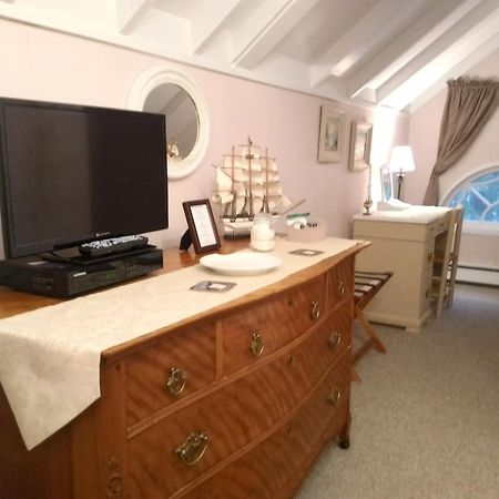 Splendor Inn Bed & Breakfast Norwich Стая снимка