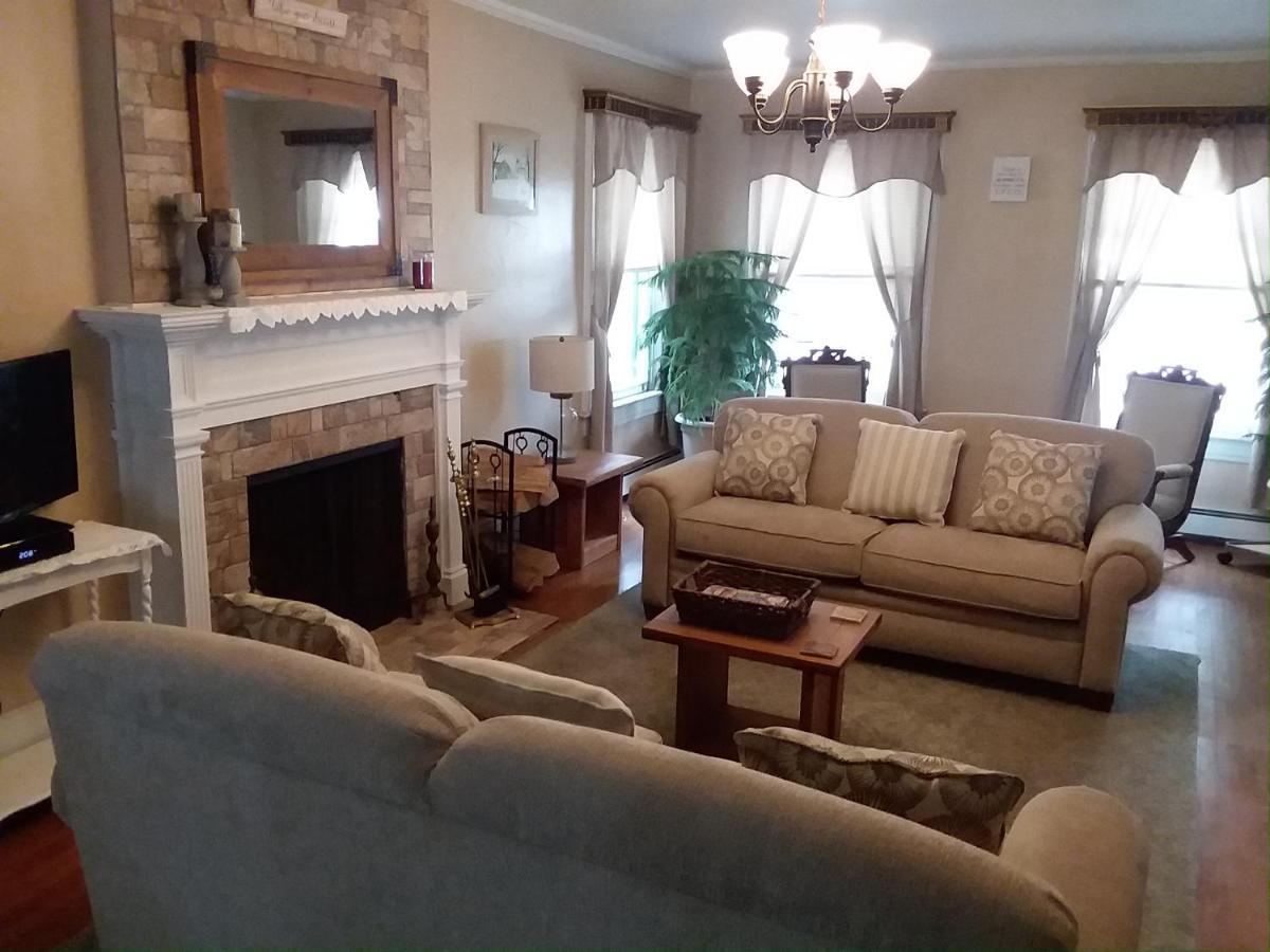 Splendor Inn Bed & Breakfast Norwich Екстериор снимка